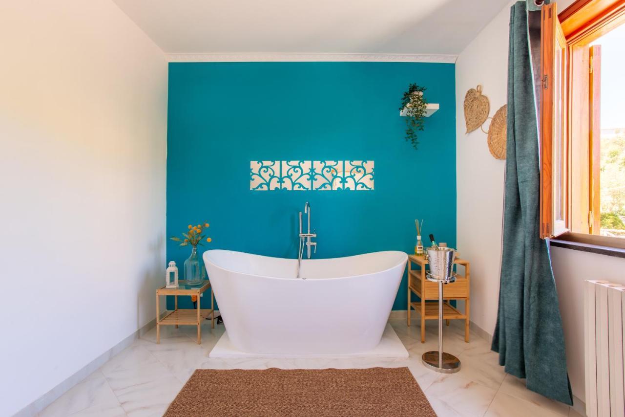 Villa Mariel Suites & Apartment マッサ・ルブレンセ エクステリア 写真